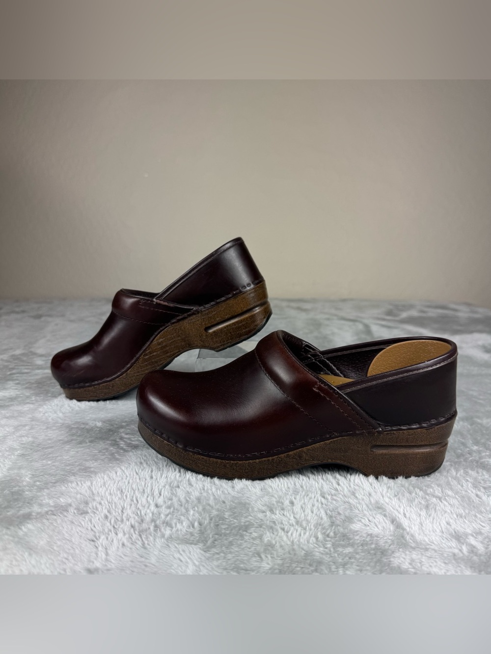 Dansko Leather Slip On Mule Clog Shoes Womens Size 37 (6.5/7)